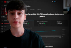 Escuela YouTube Shorts de Bolo Youtube